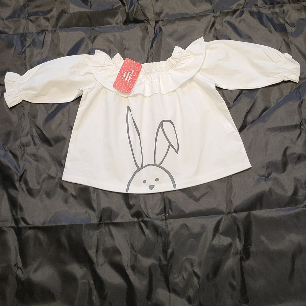 NWT white cotton off shoulder blouse with bunny detail